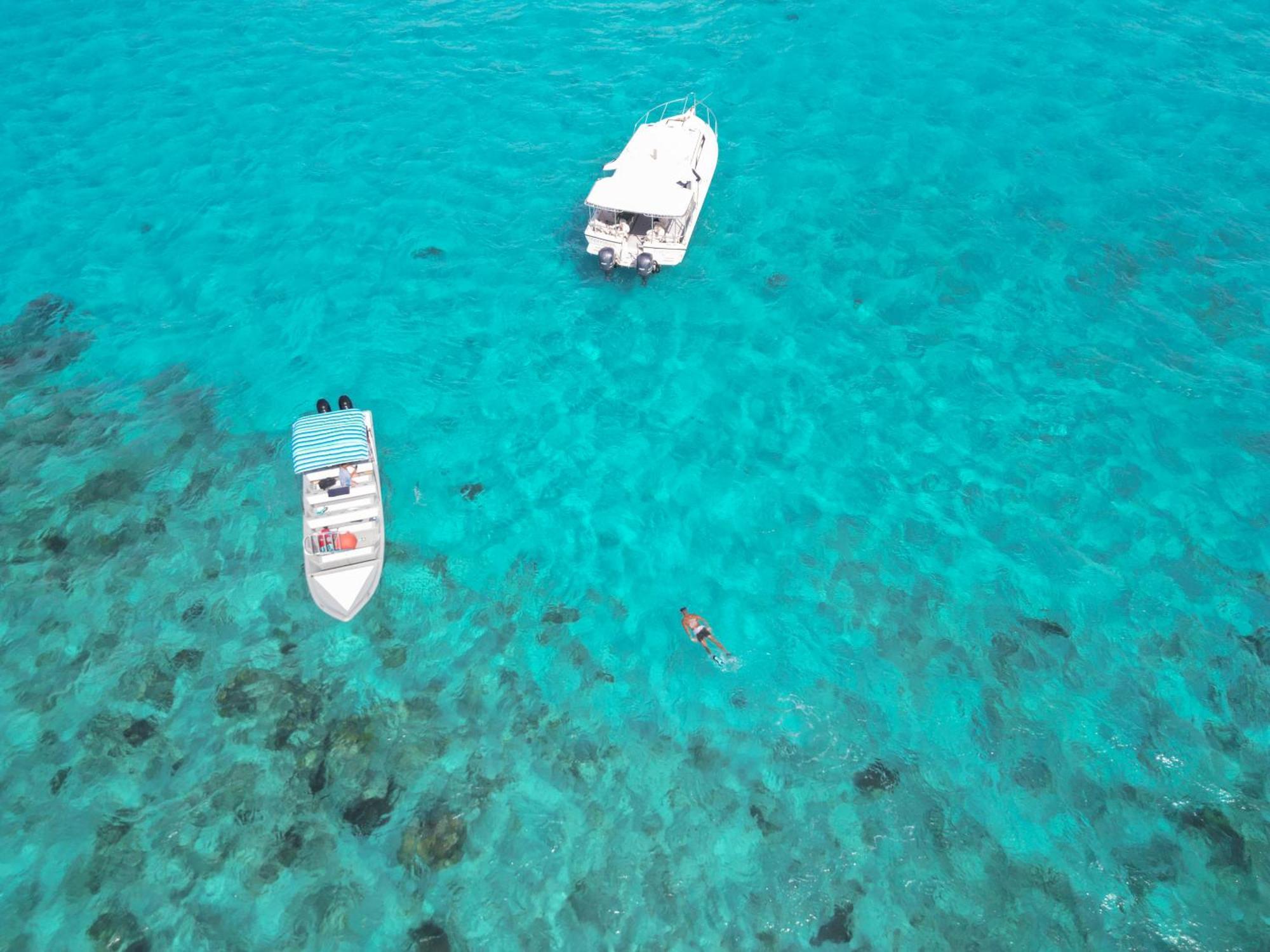 Yemaya Reefs, A Small Luxury Hotel Petite Île du Maïs Extérieur photo
