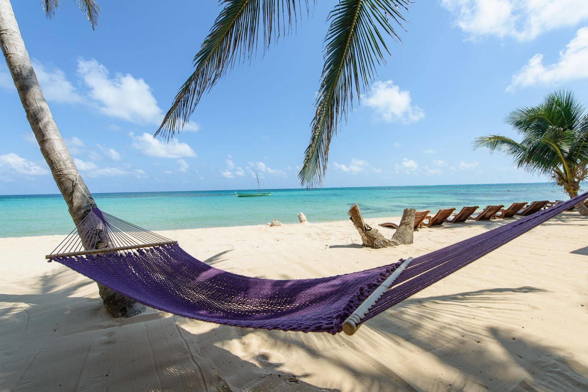 Yemaya Reefs, A Small Luxury Hotel Petite Île du Maïs Extérieur photo